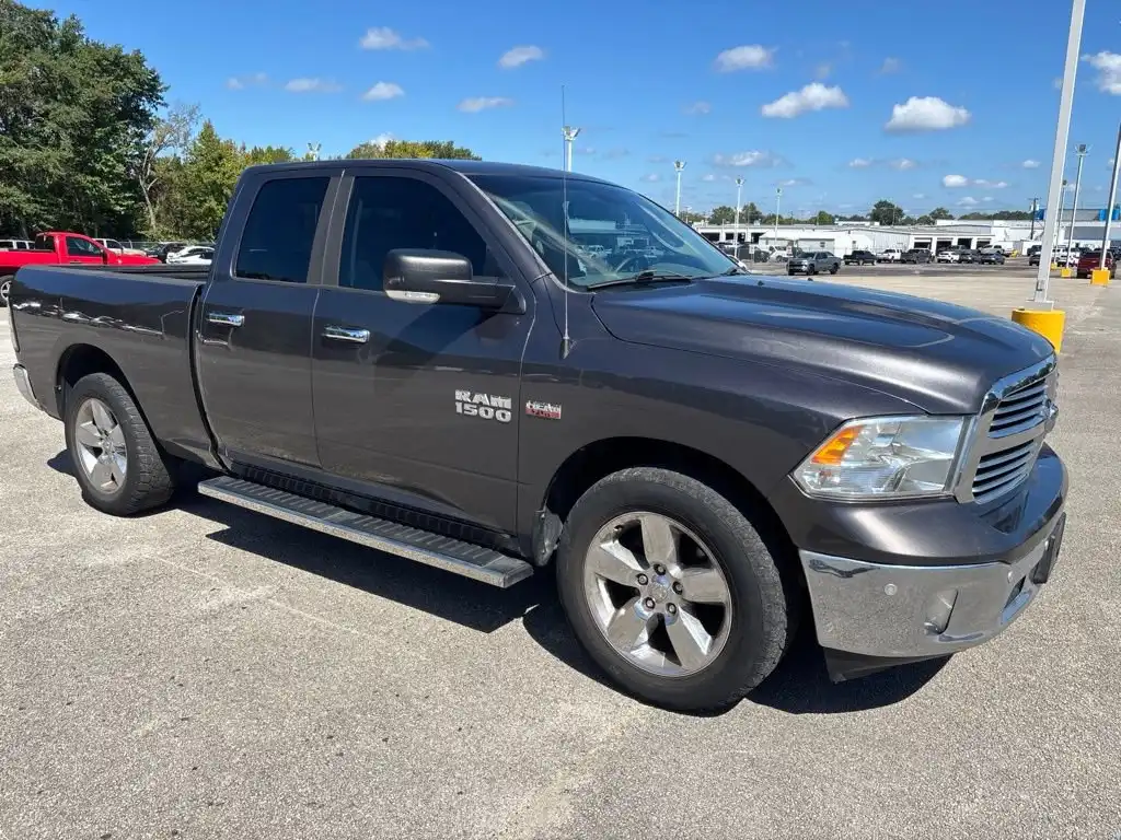 2016 RAM 1500 Lone Star Quad Cab 6'4's photo