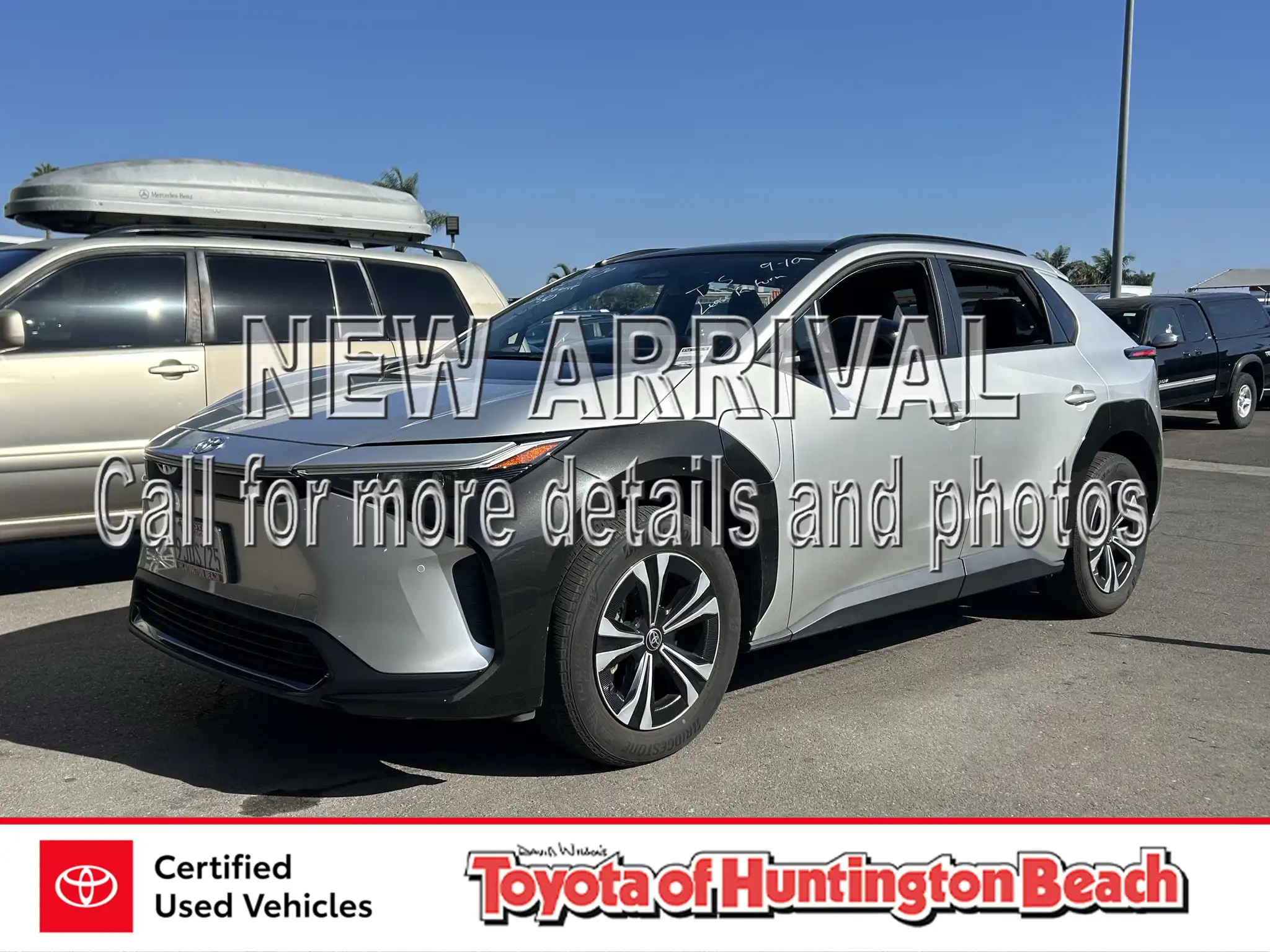 2023 Toyota bZ4X XLE FWD's photo