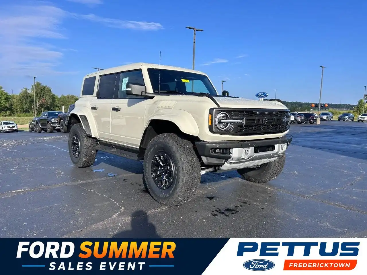 2025 Ford Bronco Raptor 4WD's photo