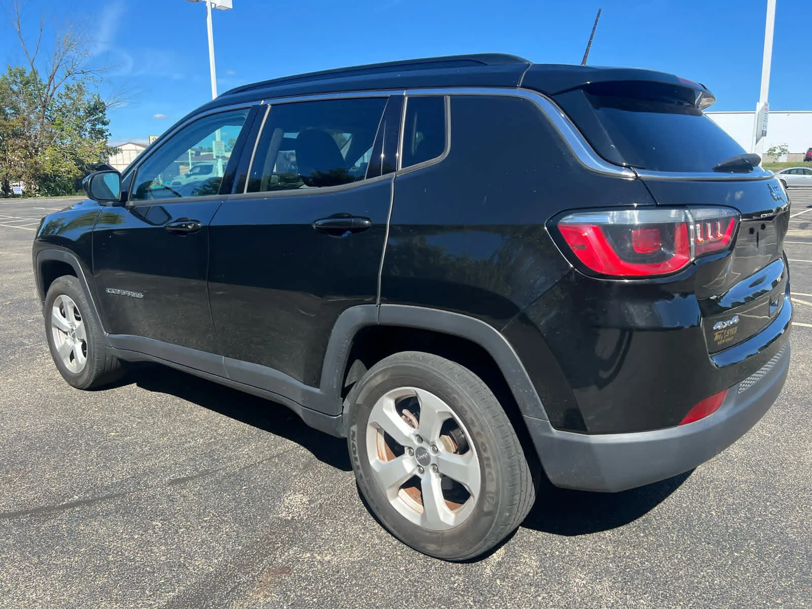 2019 Jeep Compass Latitude 4WD photo 4
