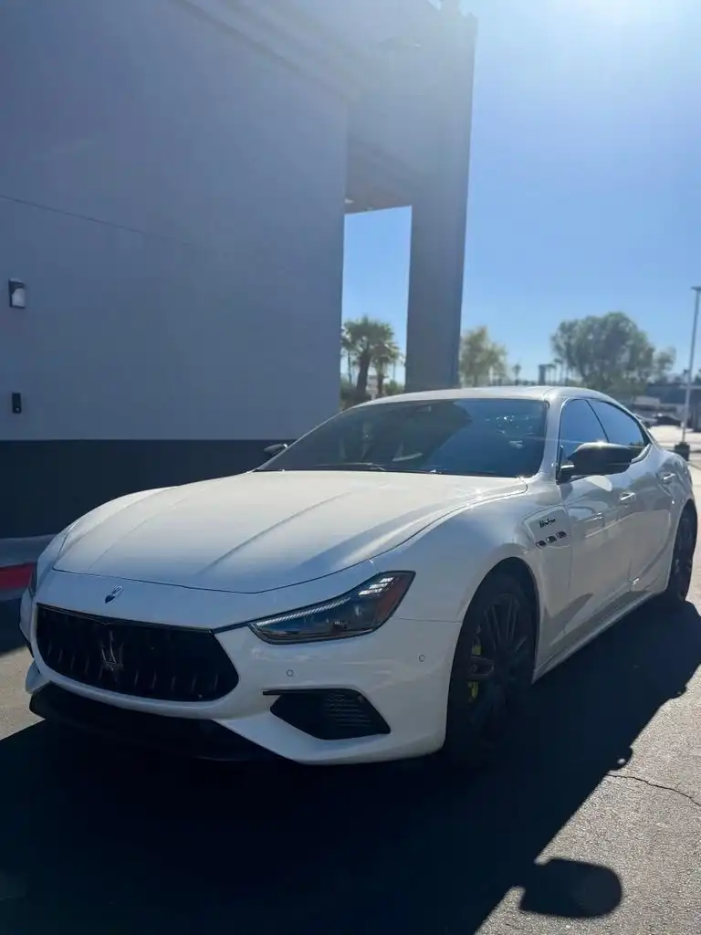 2023 Maserati Ghibli Modena's photo