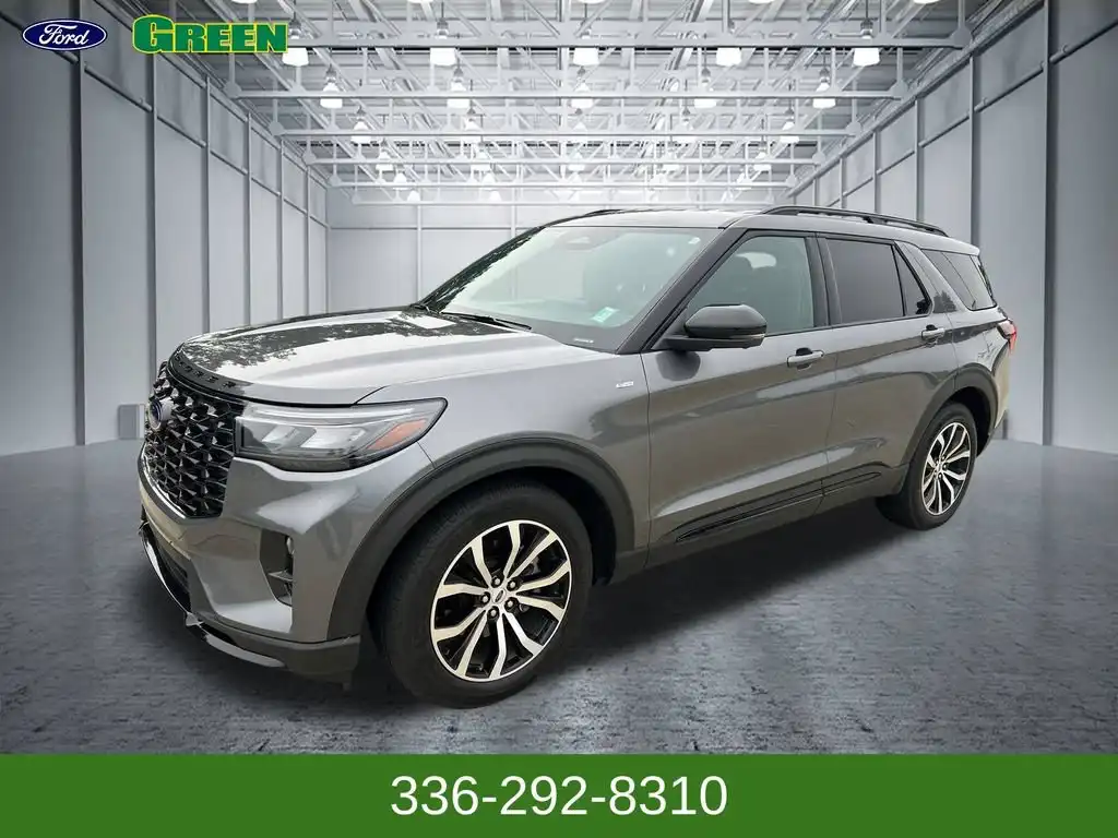 2025 Ford Explorer ST-LINE RWD (PL535)'s photo