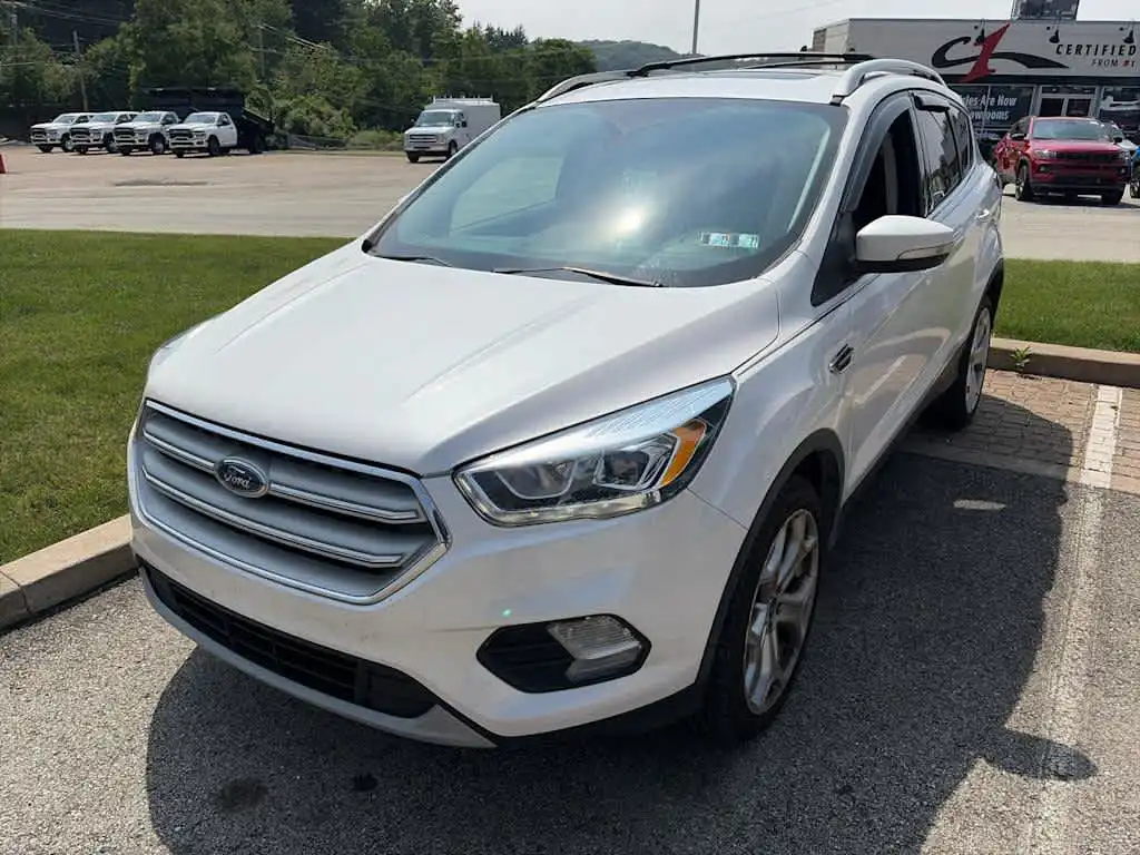 2017 Ford Escape Titanium 4WD's photo