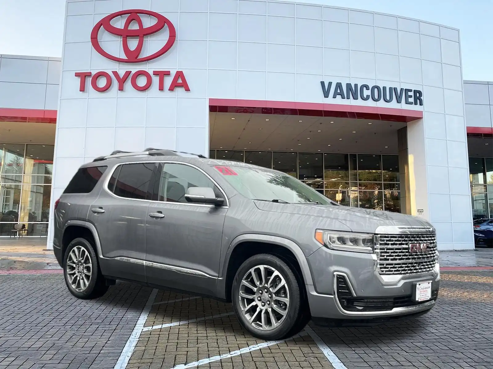 2021 GMC Acadia Denali AWD's photo