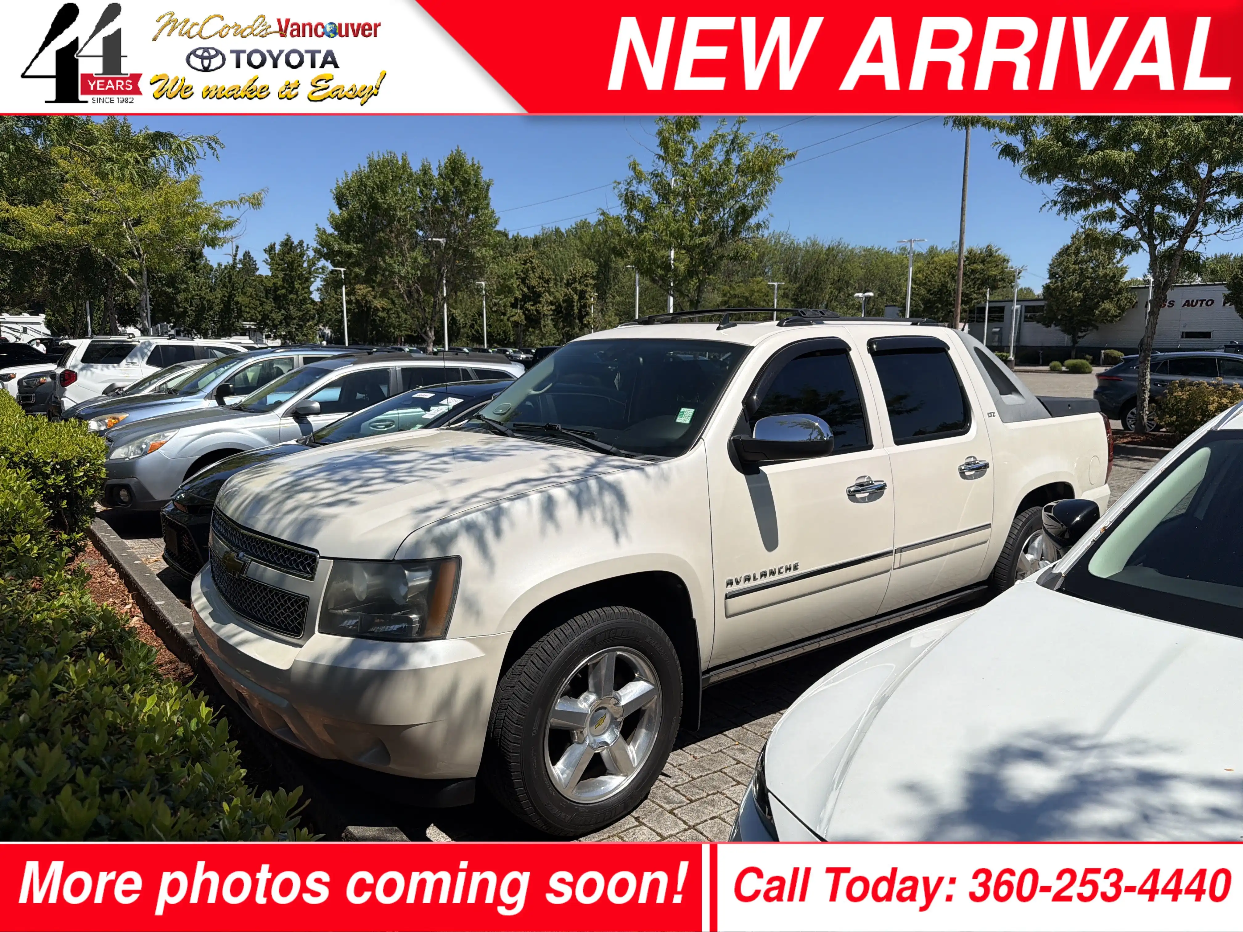 2011 Chevrolet Avalanche 4WD Avalanche LTZ's photo