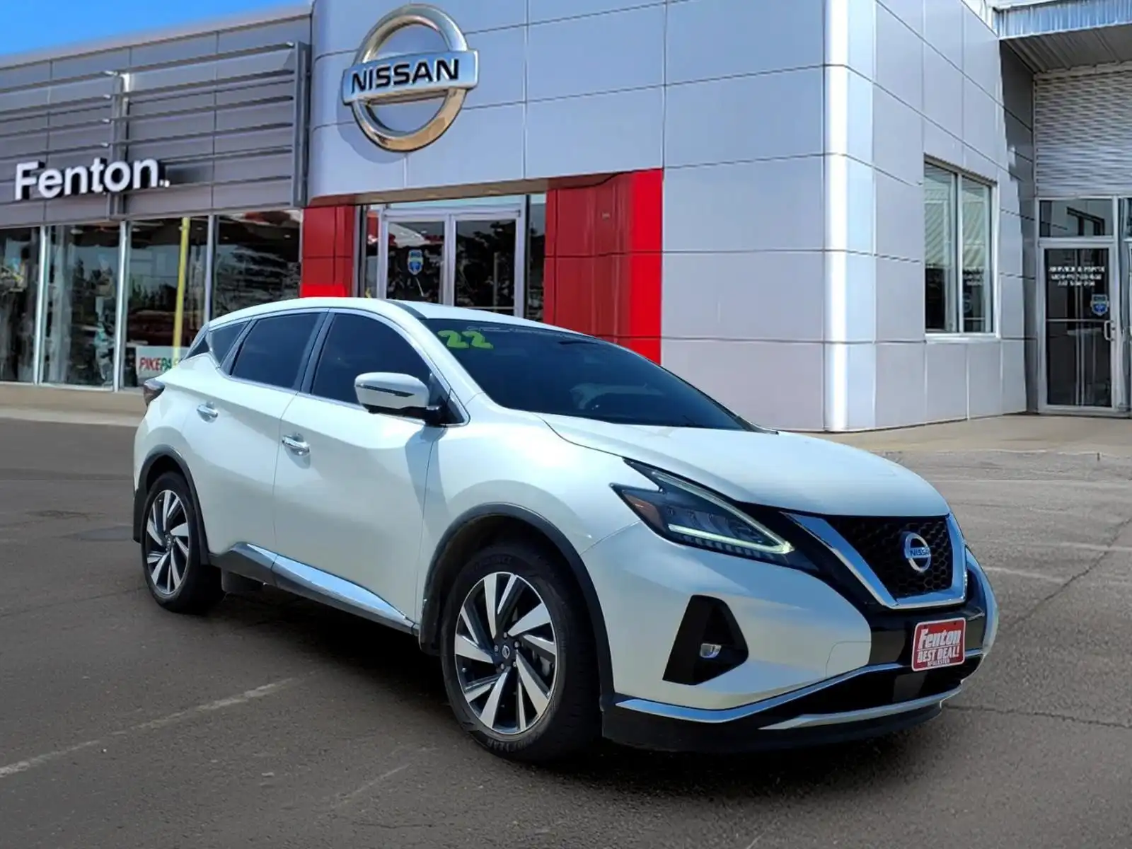 2022 Nissan Murano SL FWD's photo