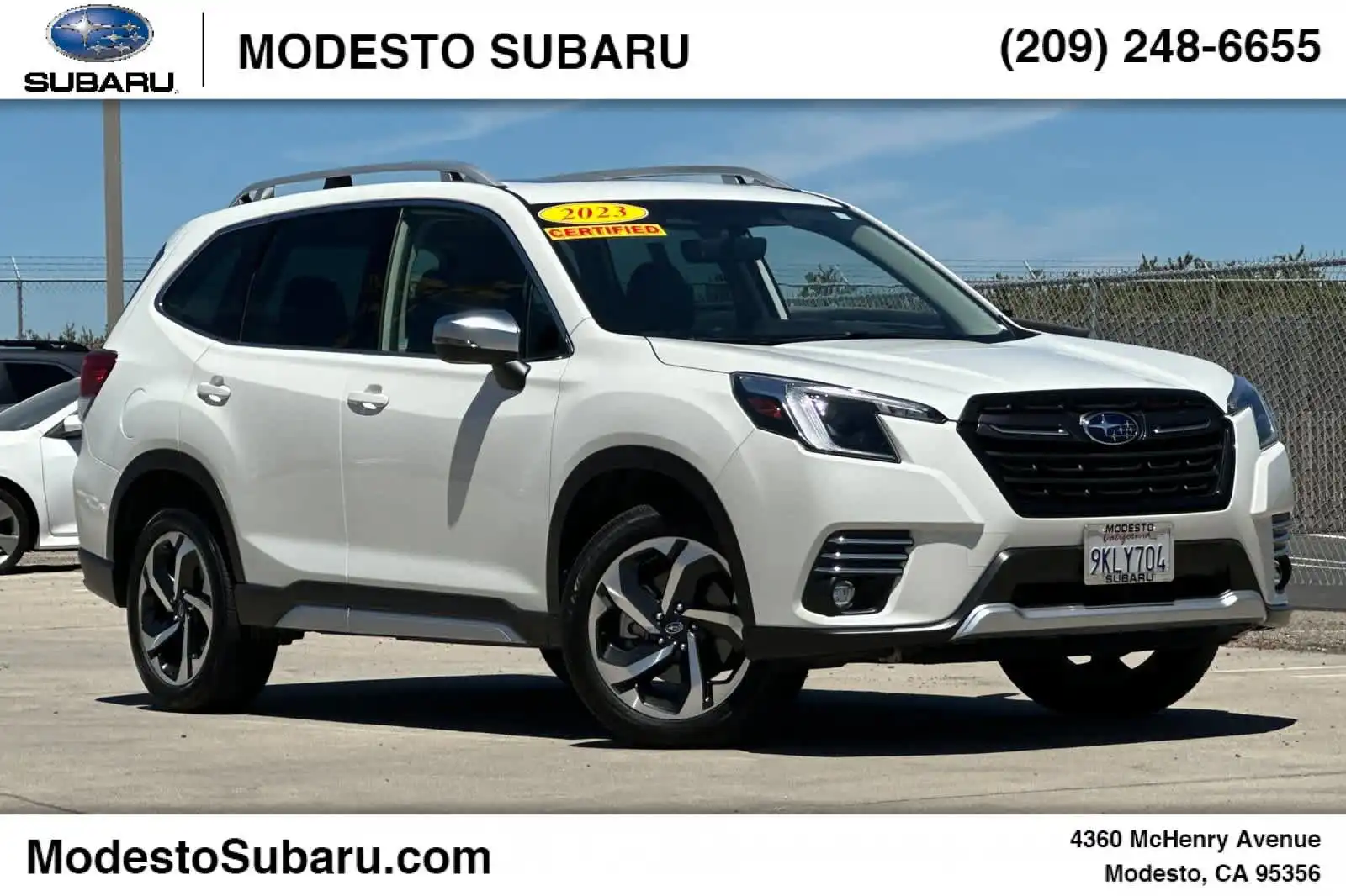 2023 Subaru Forester Touring's photo