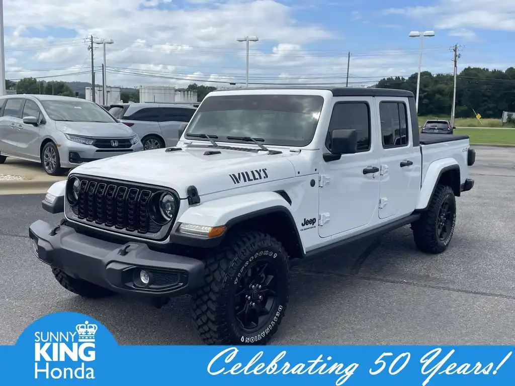 2024 Jeep Gladiator Willys's photo