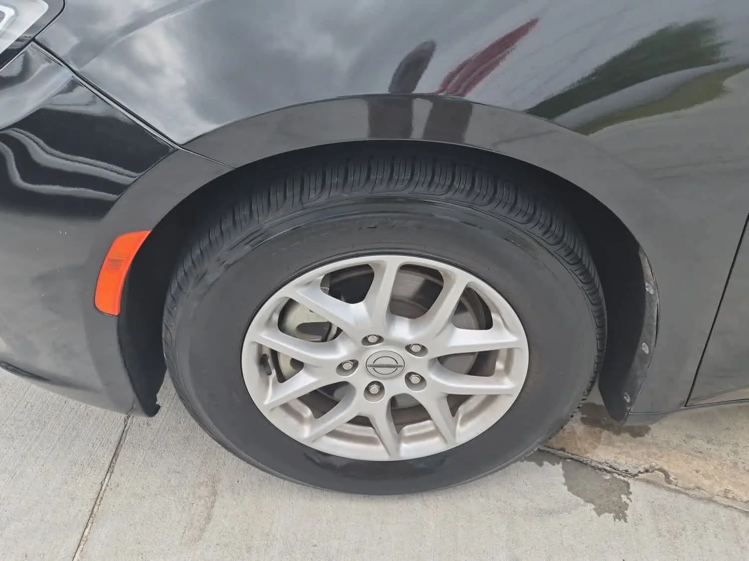 2023 Chrysler Pacifica Touring L photo 5
