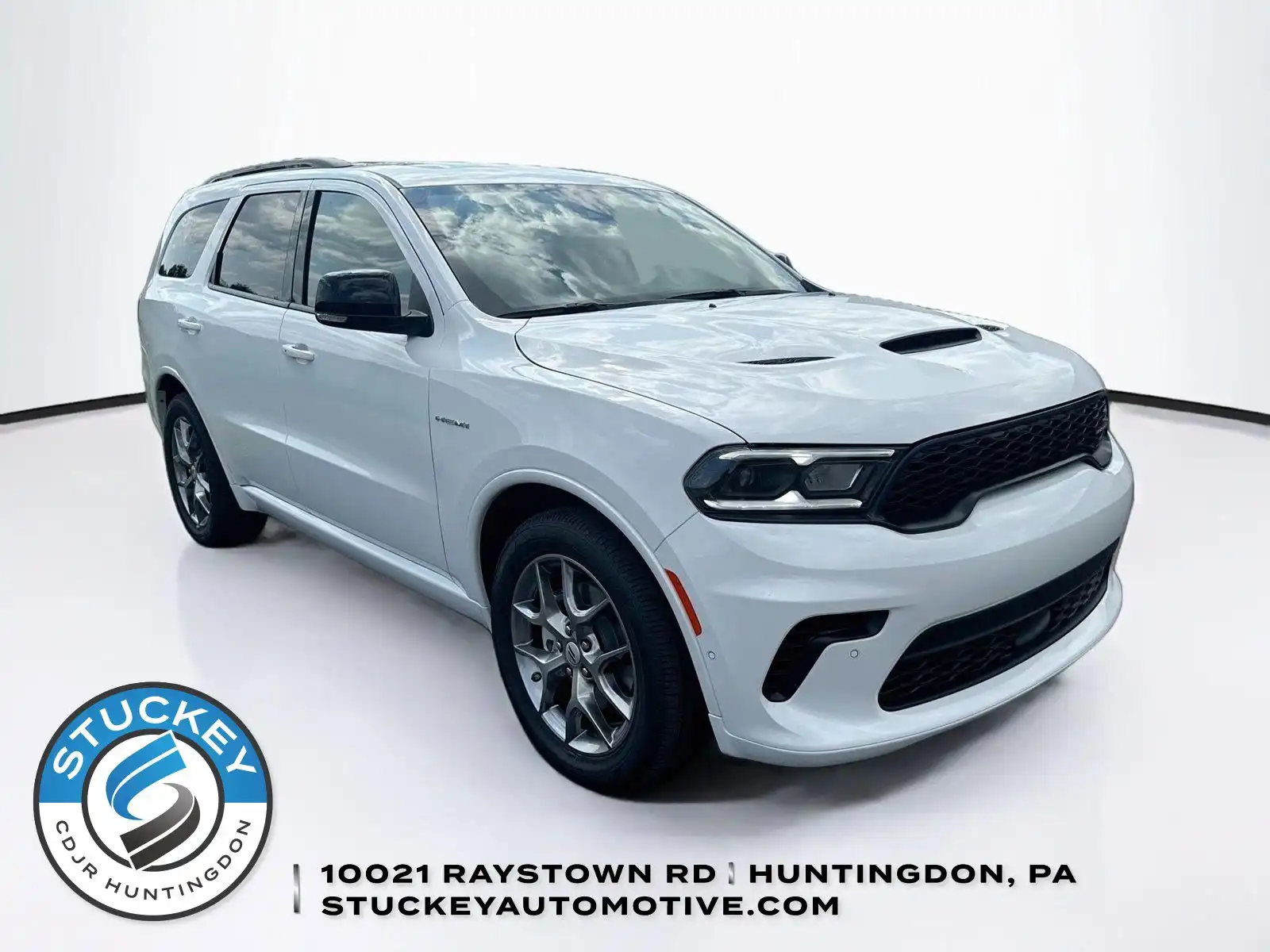 2027 Dodge Durango HEMI V8 GT AWD Plus's photo