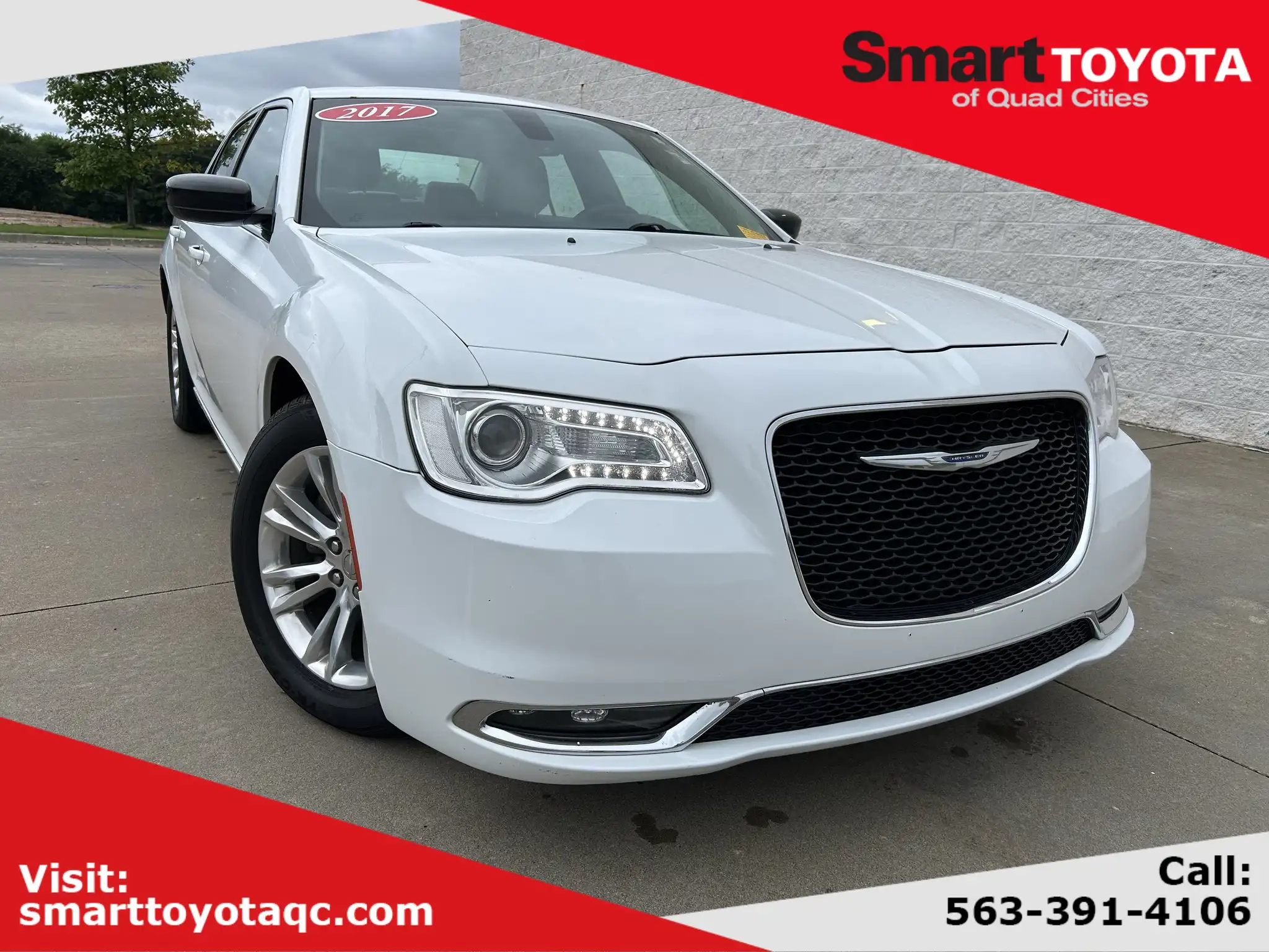 2017 Chrysler 300 Touring RWD's photo