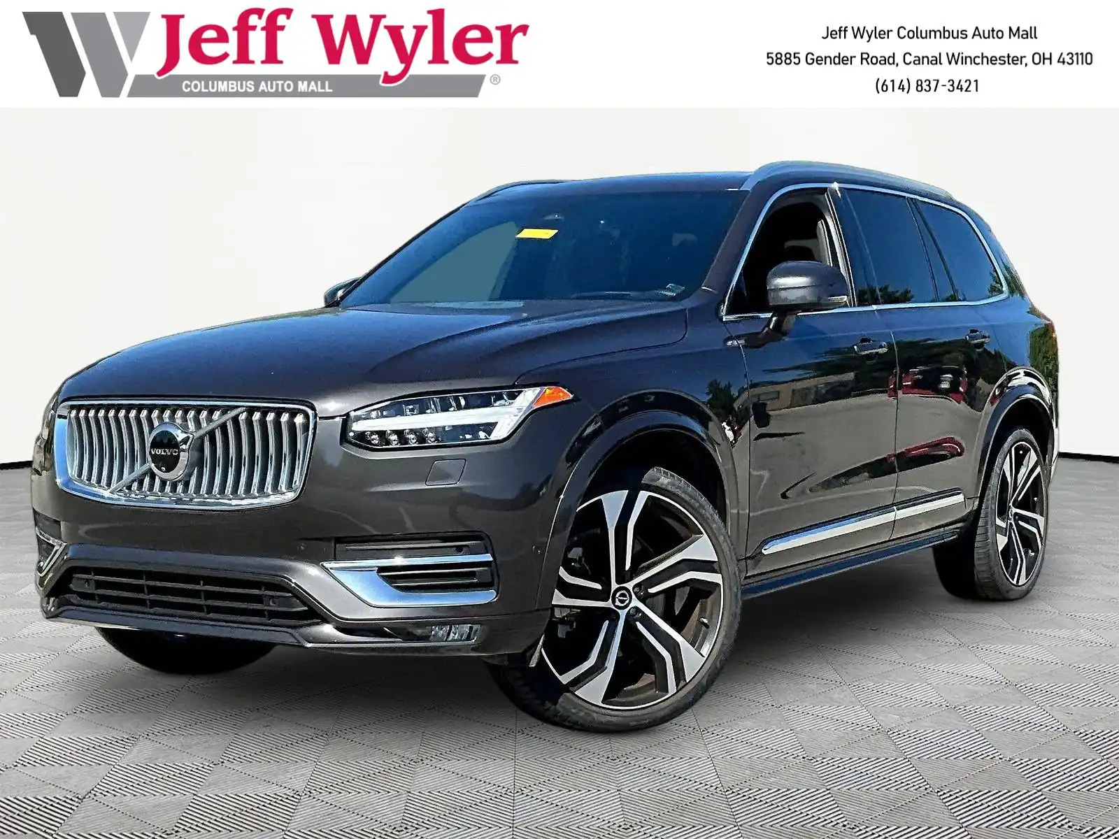 2024 Volvo XC90 B6 Ultimate 7-Seater Bright theme 4WD's photo