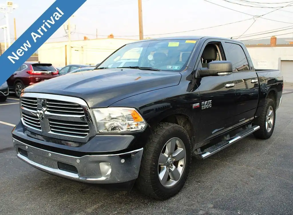 2017 RAM 1500 Big Horn 4WD Crew Cab 5'7's photo