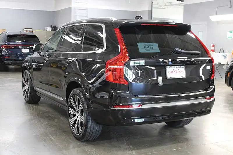 2024 Volvo XC90 T8 Recharge Plus Bright Theme 7-Seat 4WD's photo