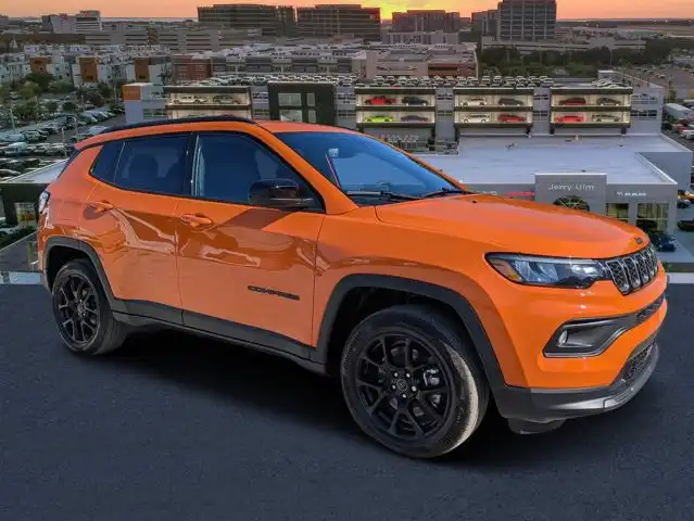 2026 Jeep Compass Latitude Altitude 4WD's photo