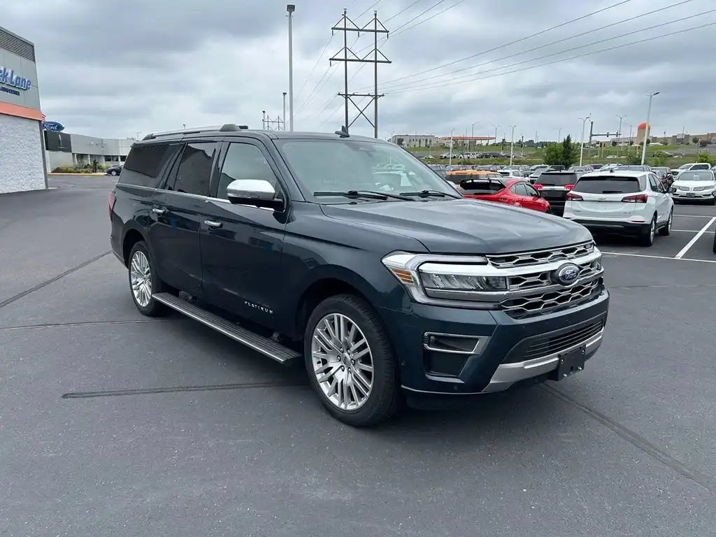 2024 Ford Expedition Platinum MAX 4x4's photo
