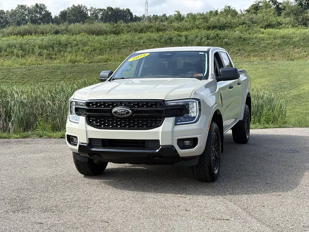 2025 Ford Ranger XLT 4x4 SuperCrew 5' Box's photo