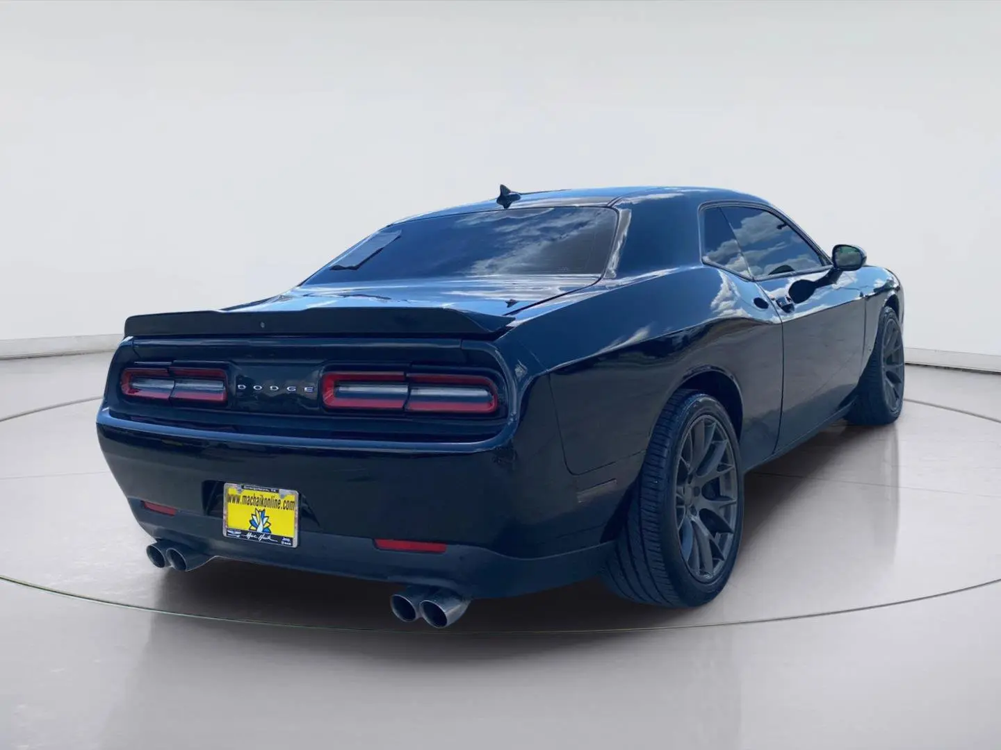 2018 Dodge Challenger SXT photo 5