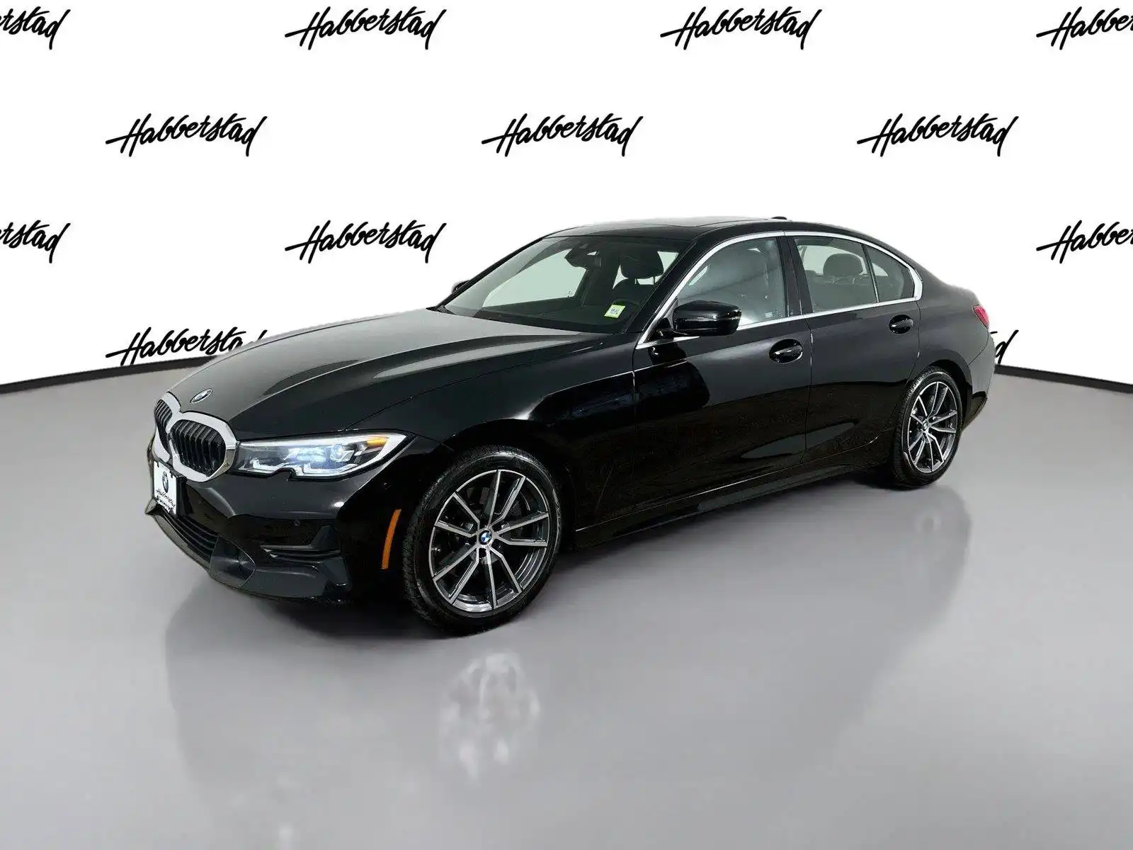 2021 BMW 3 Series 330i xDrive Sedan's photo