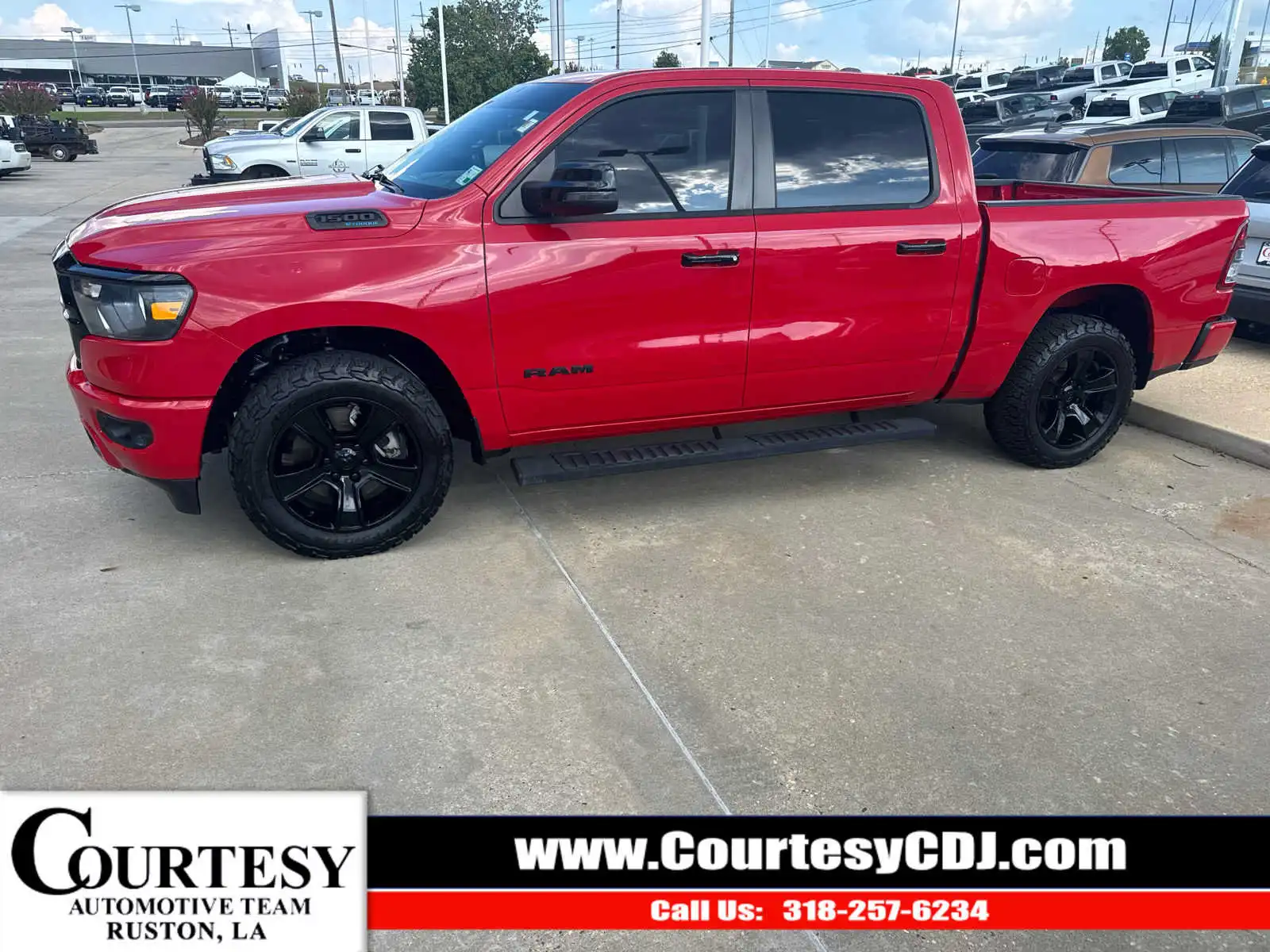 2023 RAM 1500 Big Horn/Lone Star 4WD Crew Cab 5'7's photo