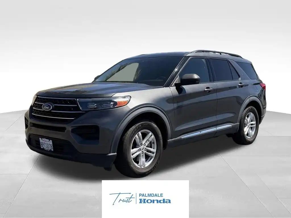 2020 Ford Explorer XLT RWD's photo