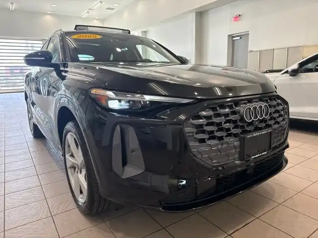 2025 Audi Q5 40 Premium Plus's photo