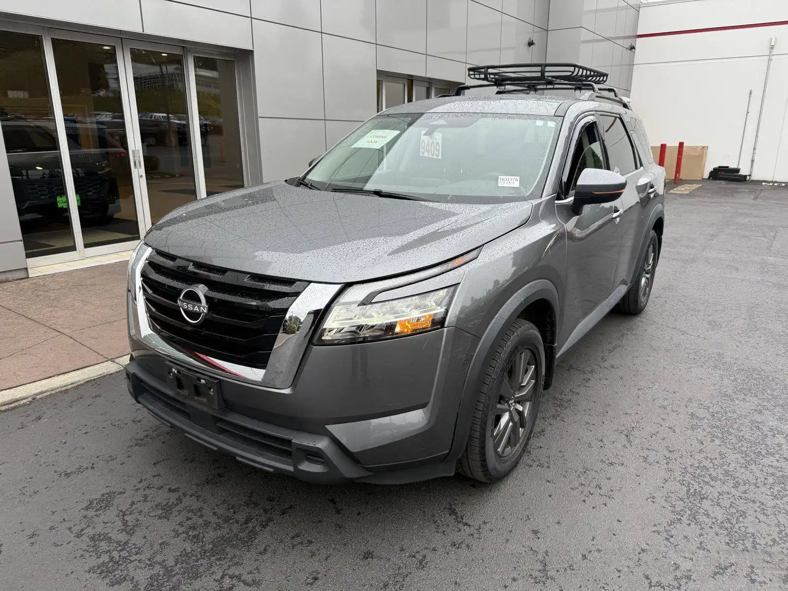 2022 Nissan Pathfinder SV 4WD's photo