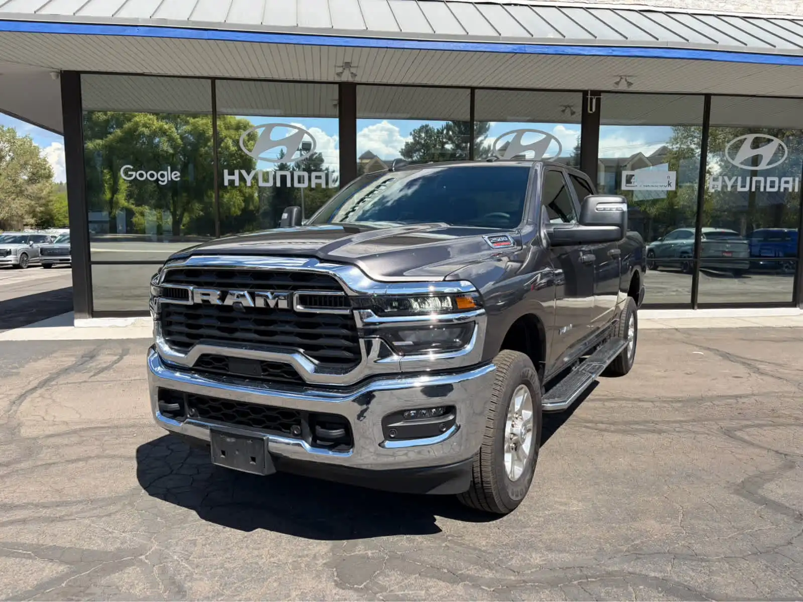 2026 RAM 2500 Big Horn 4WD Crew Cab SWB's photo
