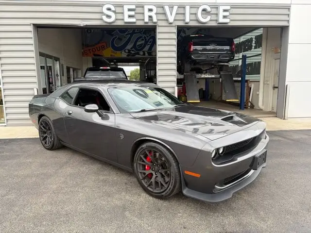 2015 Dodge Challenger SRT Hellcat photo 4