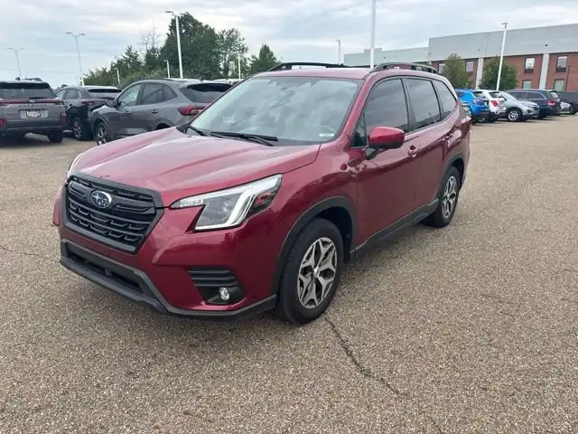 2024 Subaru Forester Premium's photo