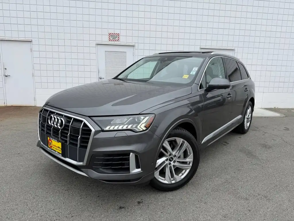 2024 Audi Q7 55 Premium Plus quattro Tiptronic's photo