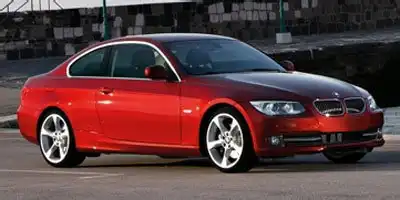 2012 BMW 3 Series 328i xDrive Coupe SULEV's photo