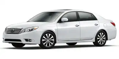 2011 Toyota Avalon Limited's photo