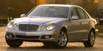 2007 Mercedes-Benz E-Class E320 BLUETEC's photo