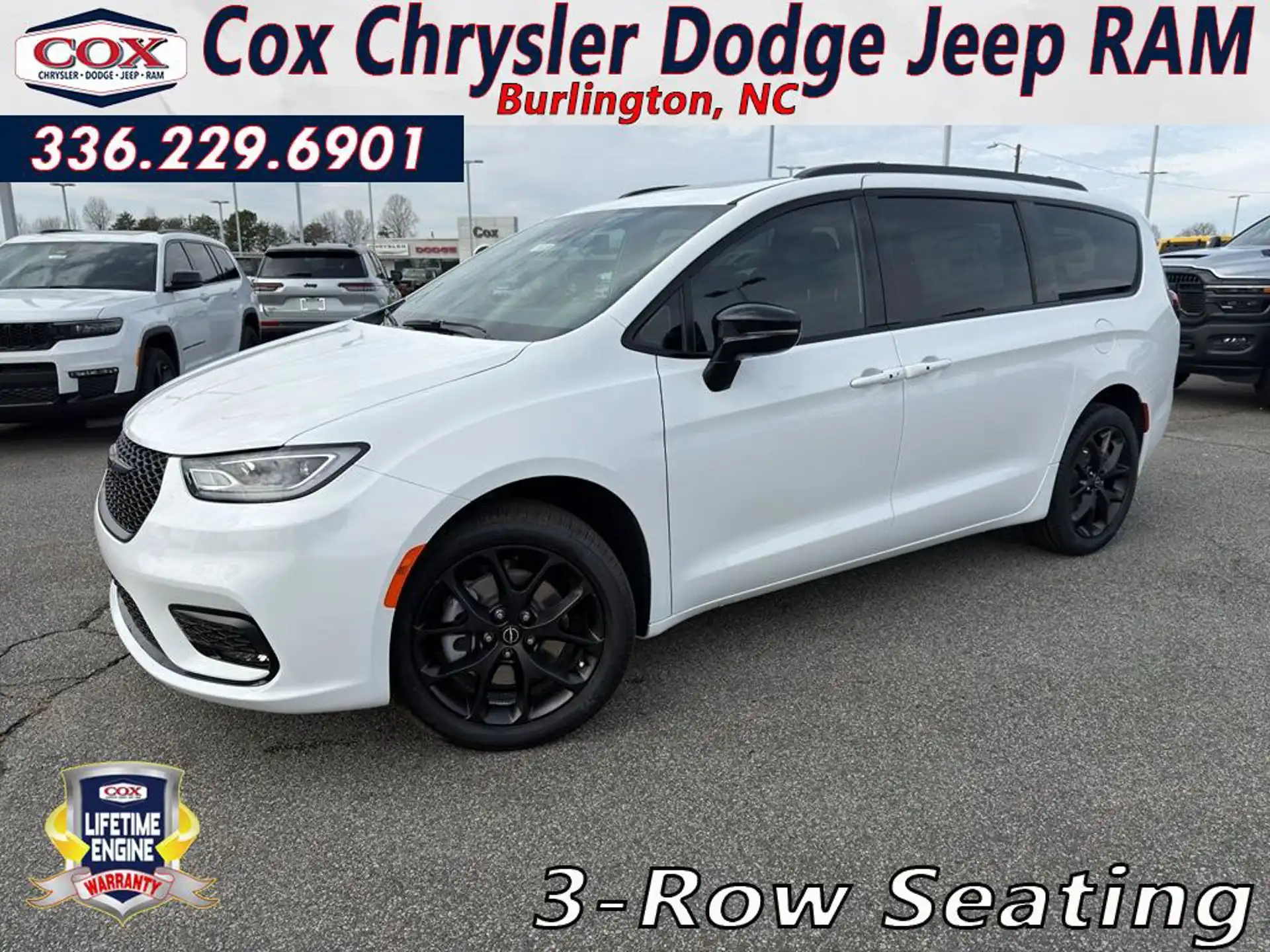 2026 Chrysler Pacifica Limited AWD's photo