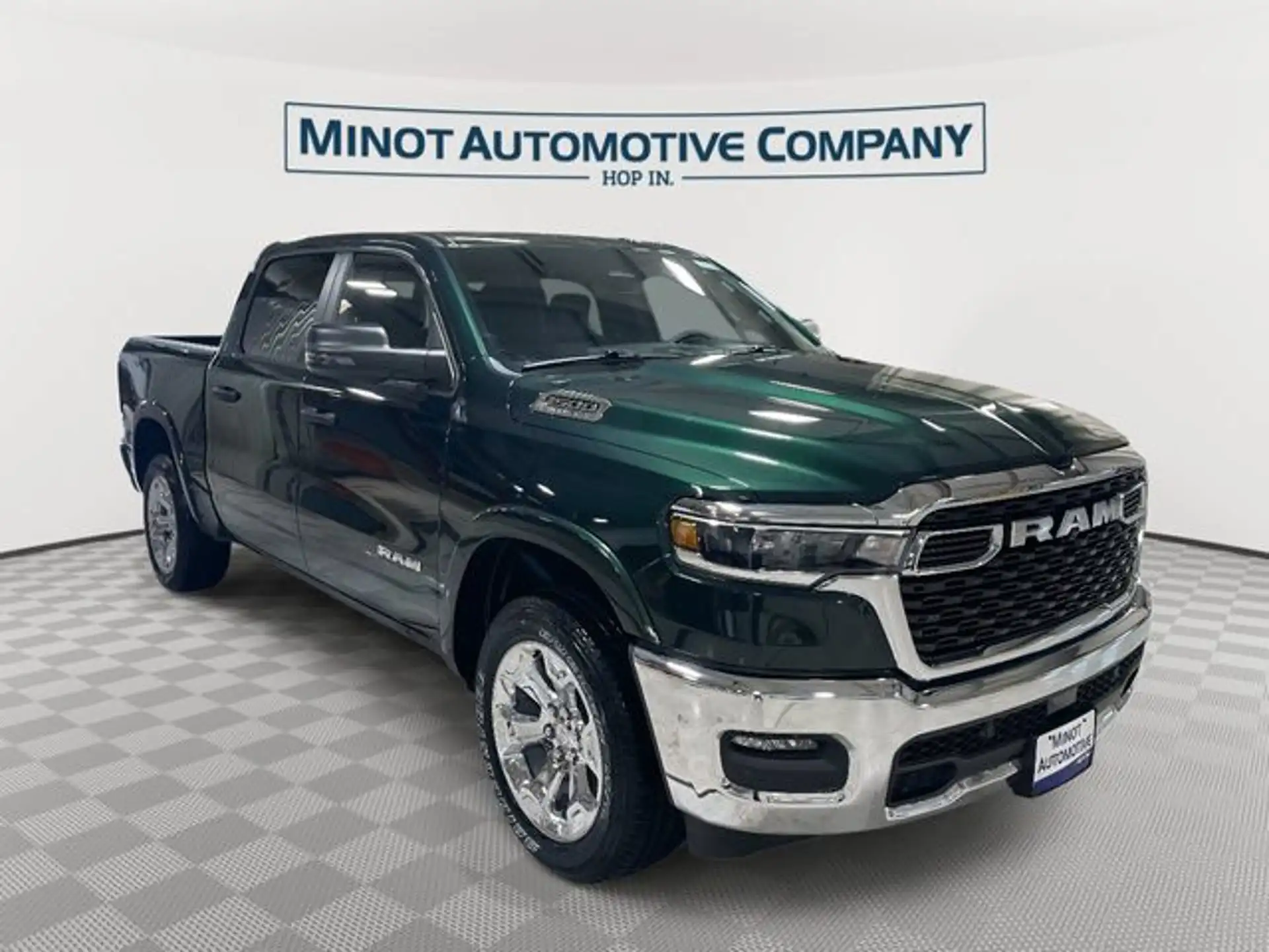 2026 RAM 1500 Big Horn/Lone Star 4x4 Crew Cab 5'7's photo