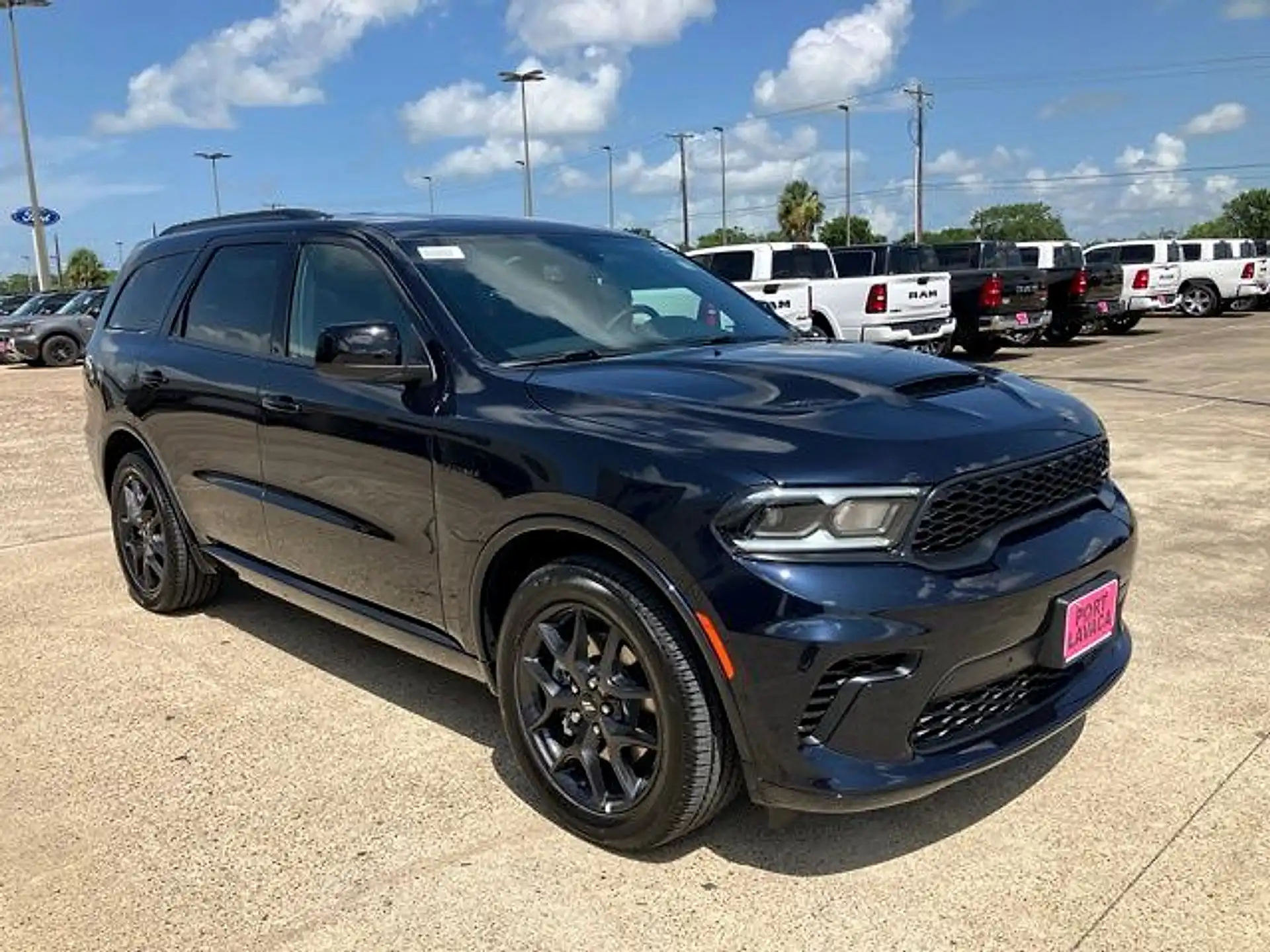 2026 Dodge Durango GT HEMI V8 AWD's photo
