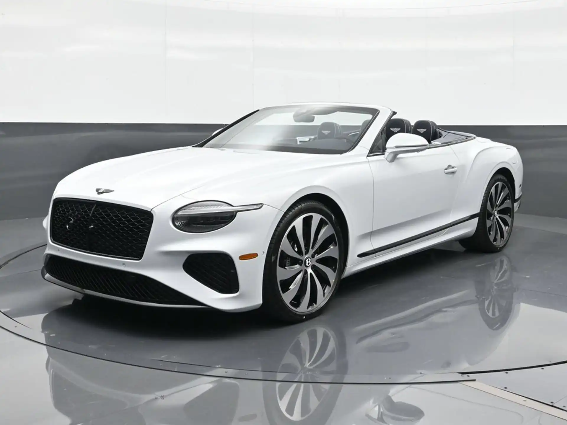 2026 Bentley Continental GT's photo