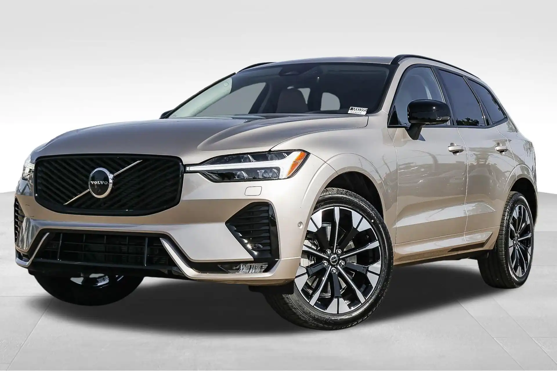 2026 Volvo XC60 B5 Ultra Dark AWD's photo