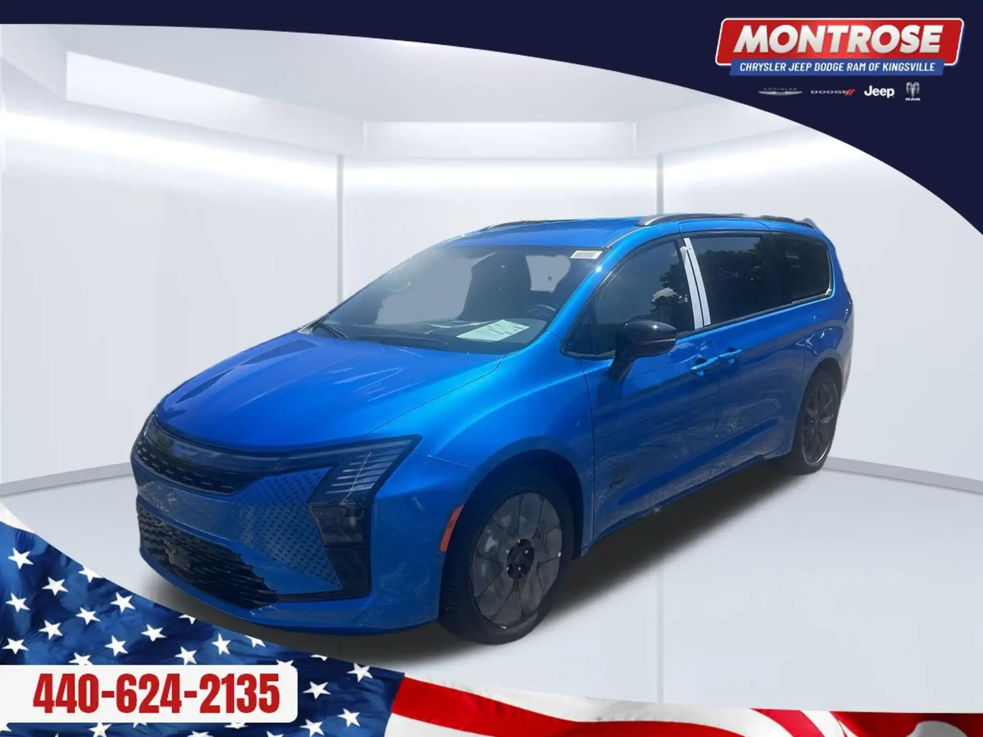 2027 Chrysler Pacifica Select's photo