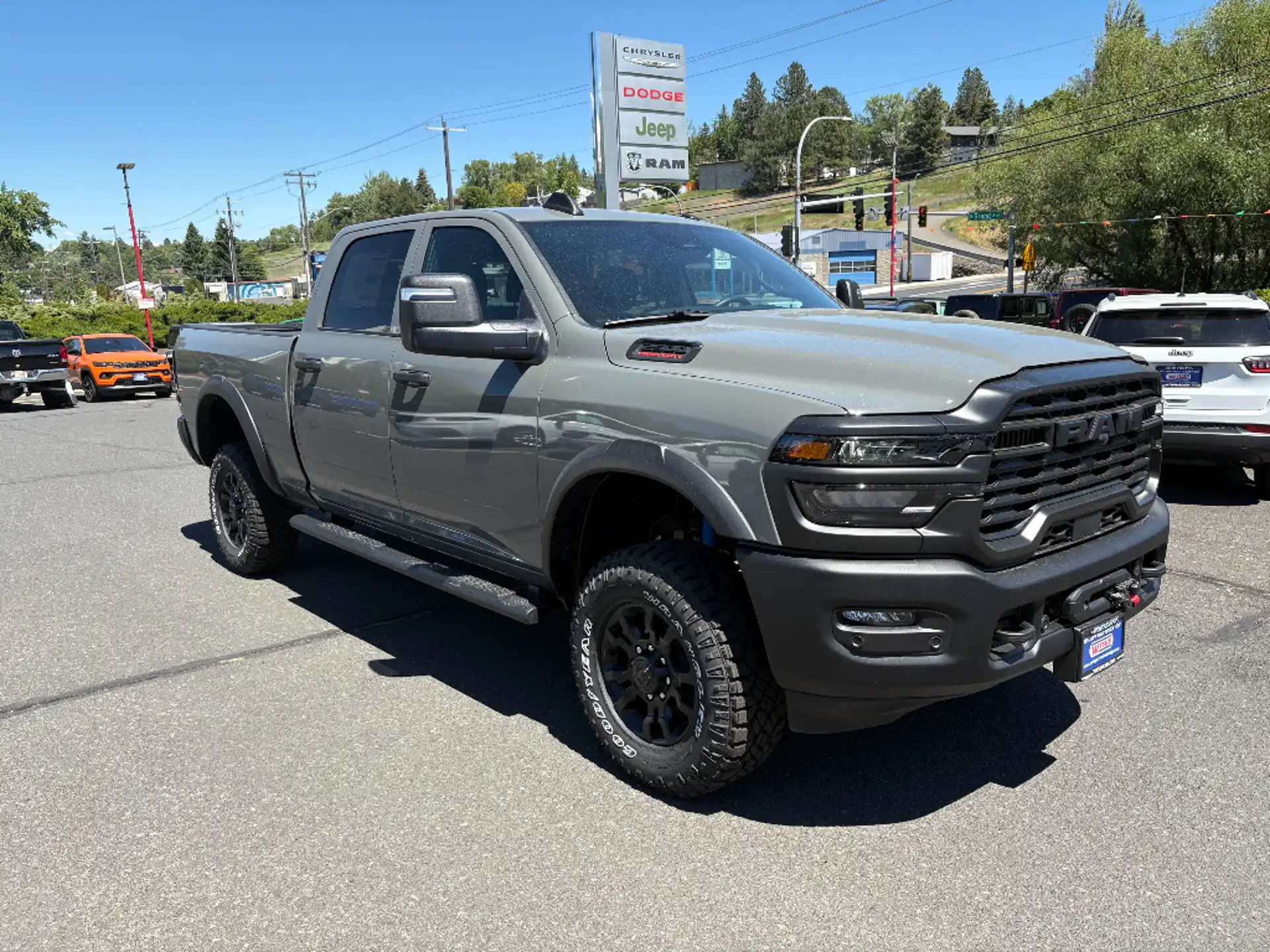 2026 RAM 2500 Tradesman 4X4 Crew Cab SWB's photo