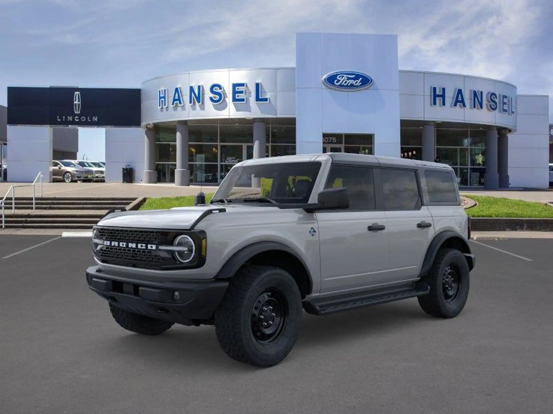 2026 Ford Bronco Outer Banks 4x4's photo