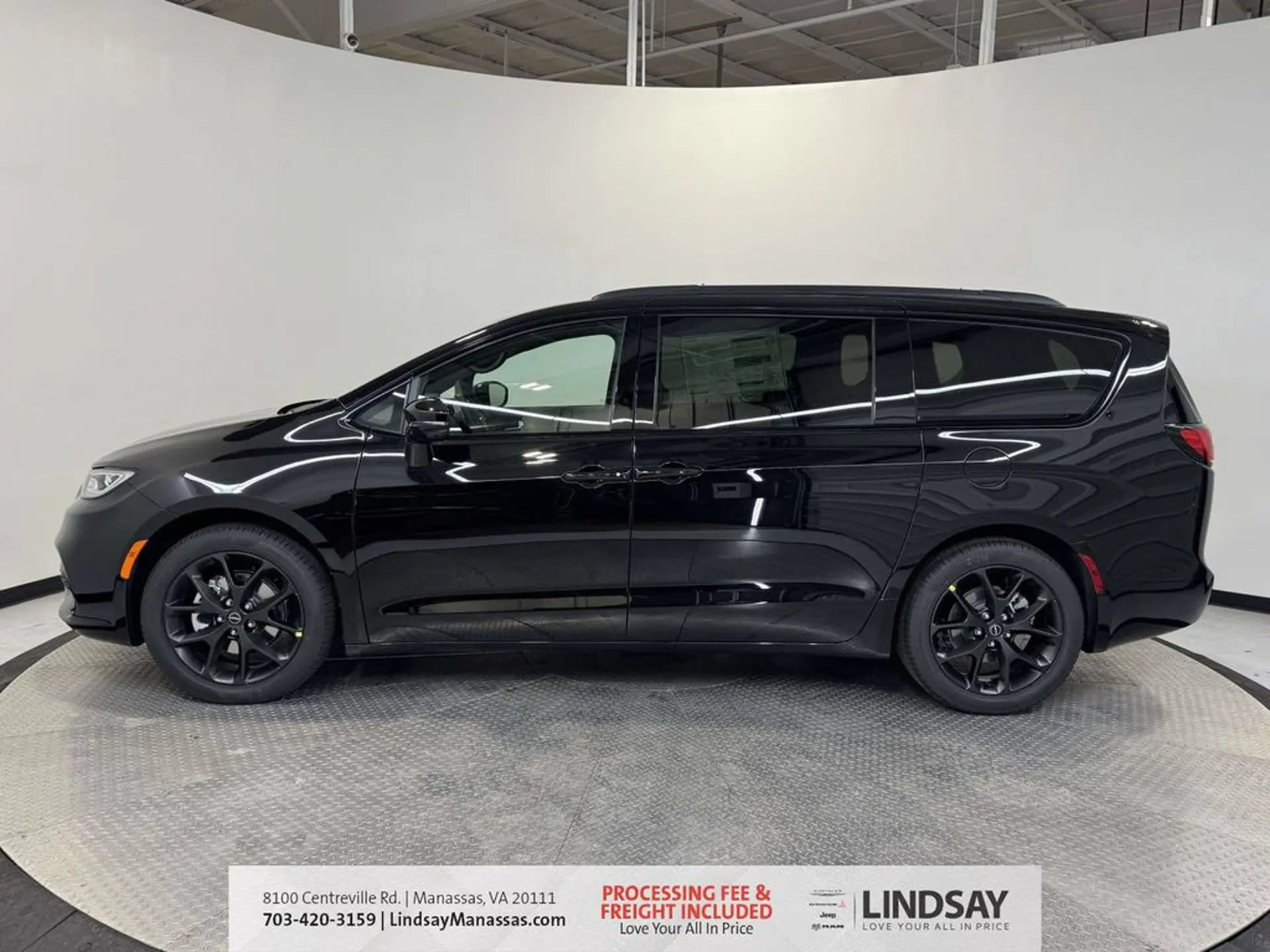 2026 Chrysler Pacifica Select photo 5