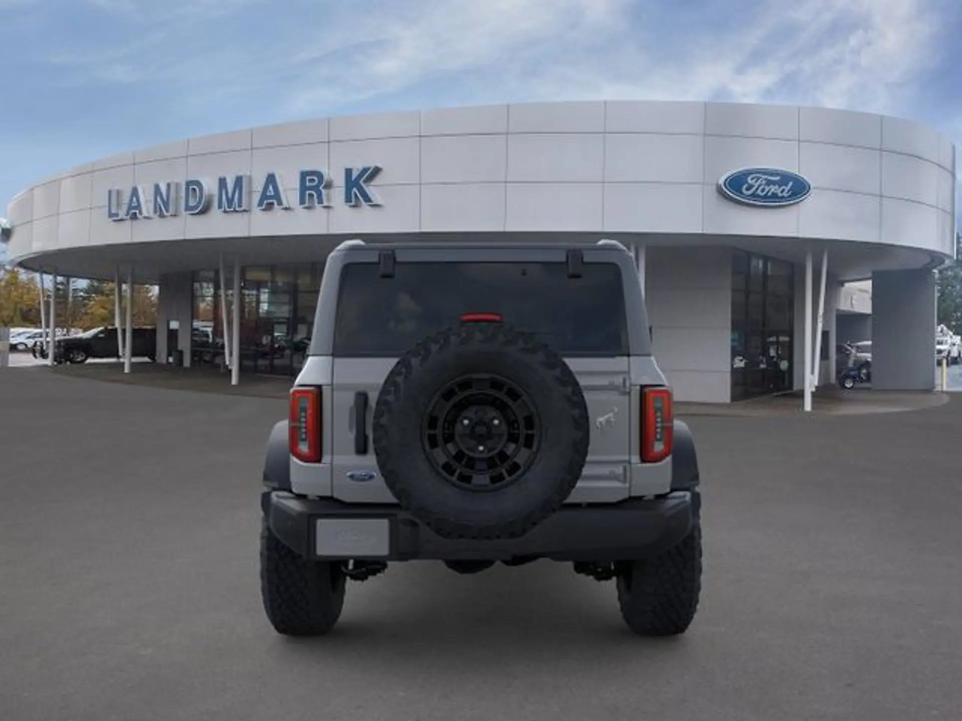 2026 Ford Bronco Outer Banks 4x4 photo 5