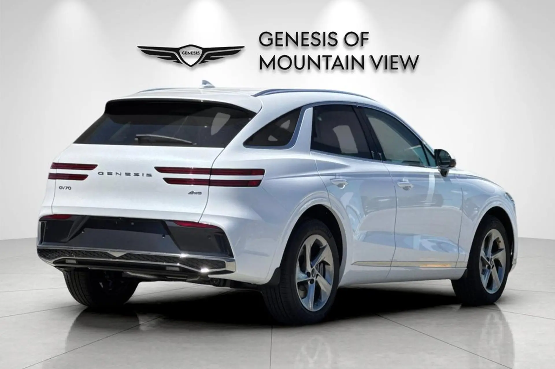 2026 Genesis GV70 undefined photo 3