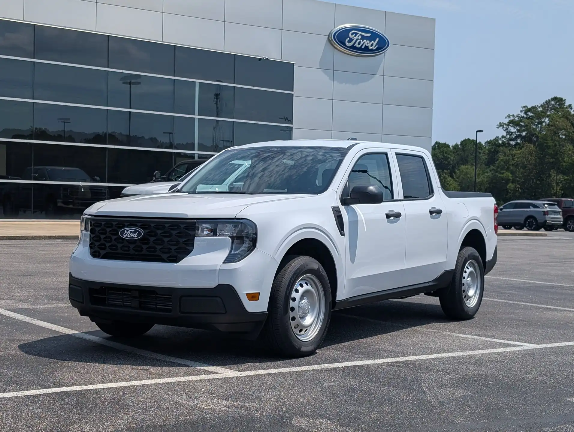 2026 Ford Maverick XL FWD's photo