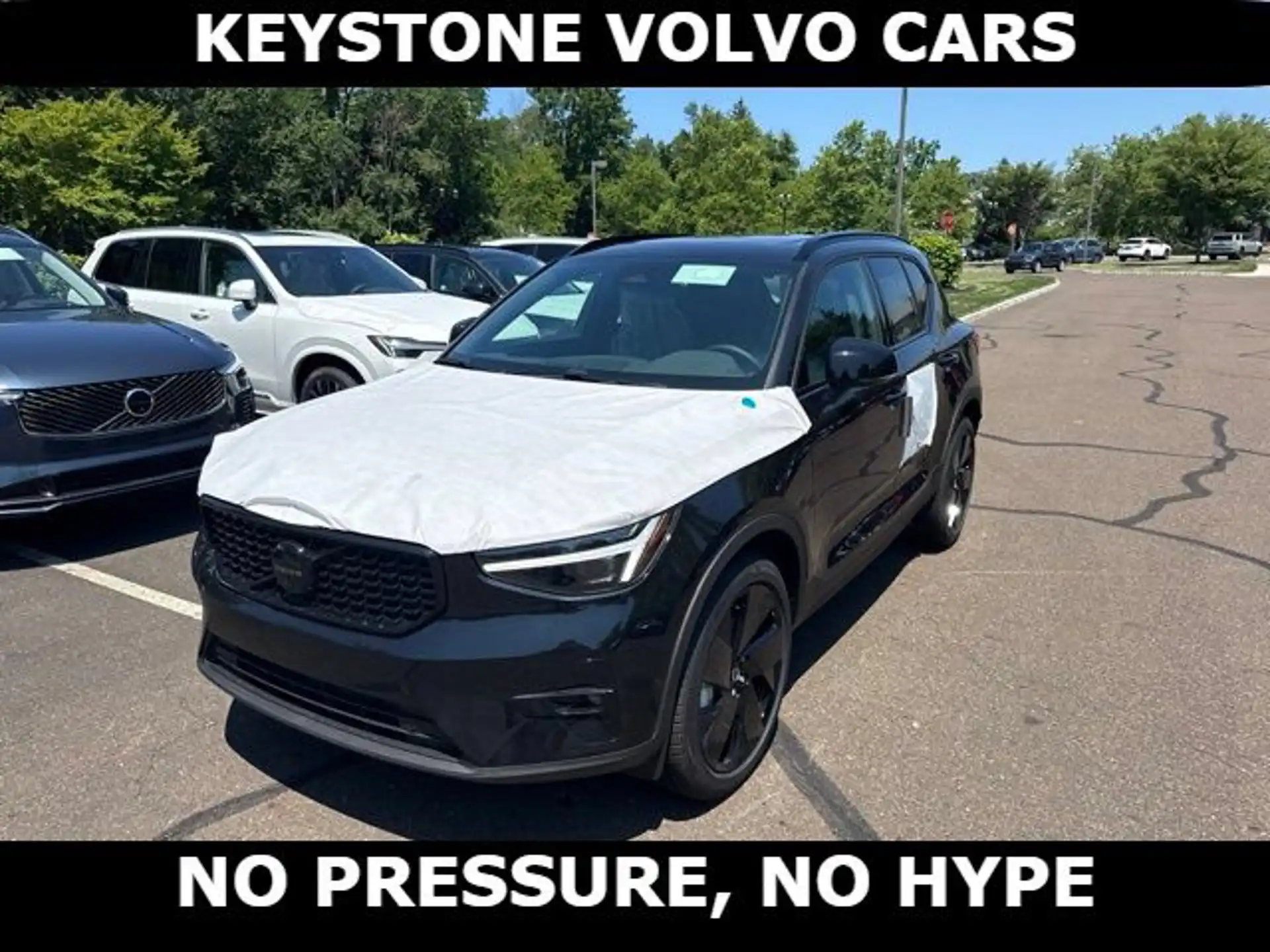 2026 Volvo XC40 B5 Ultra Ultra Black Edition AWD's photo
