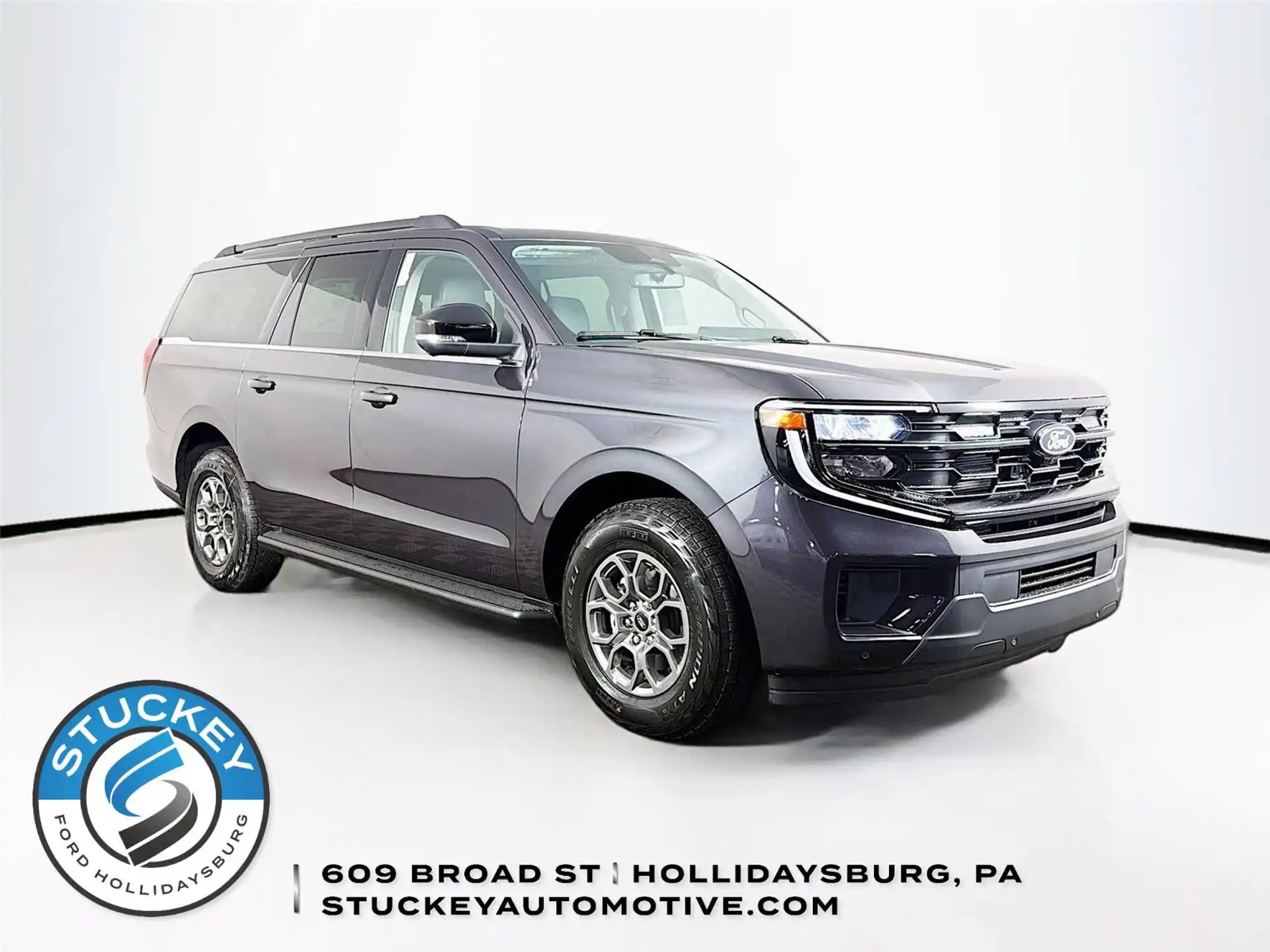 2027 Ford Expedition Active MAX 4x4's photo