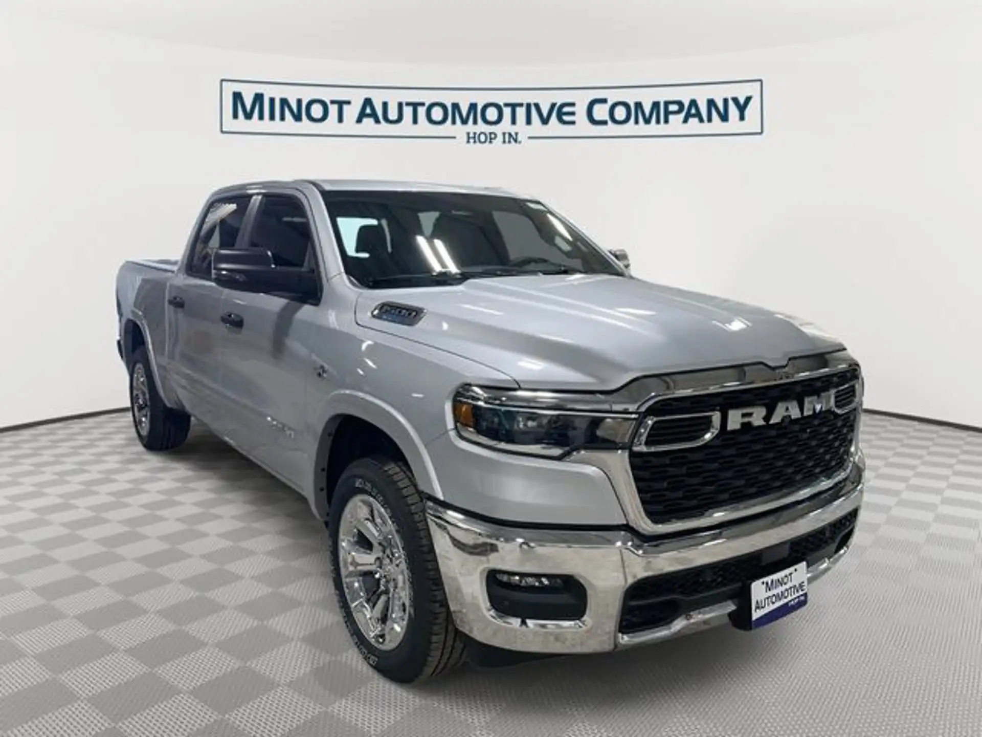 2026 RAM 1500 Big Horn/Lone Star 4x4 Crew Cab 5'7's photo