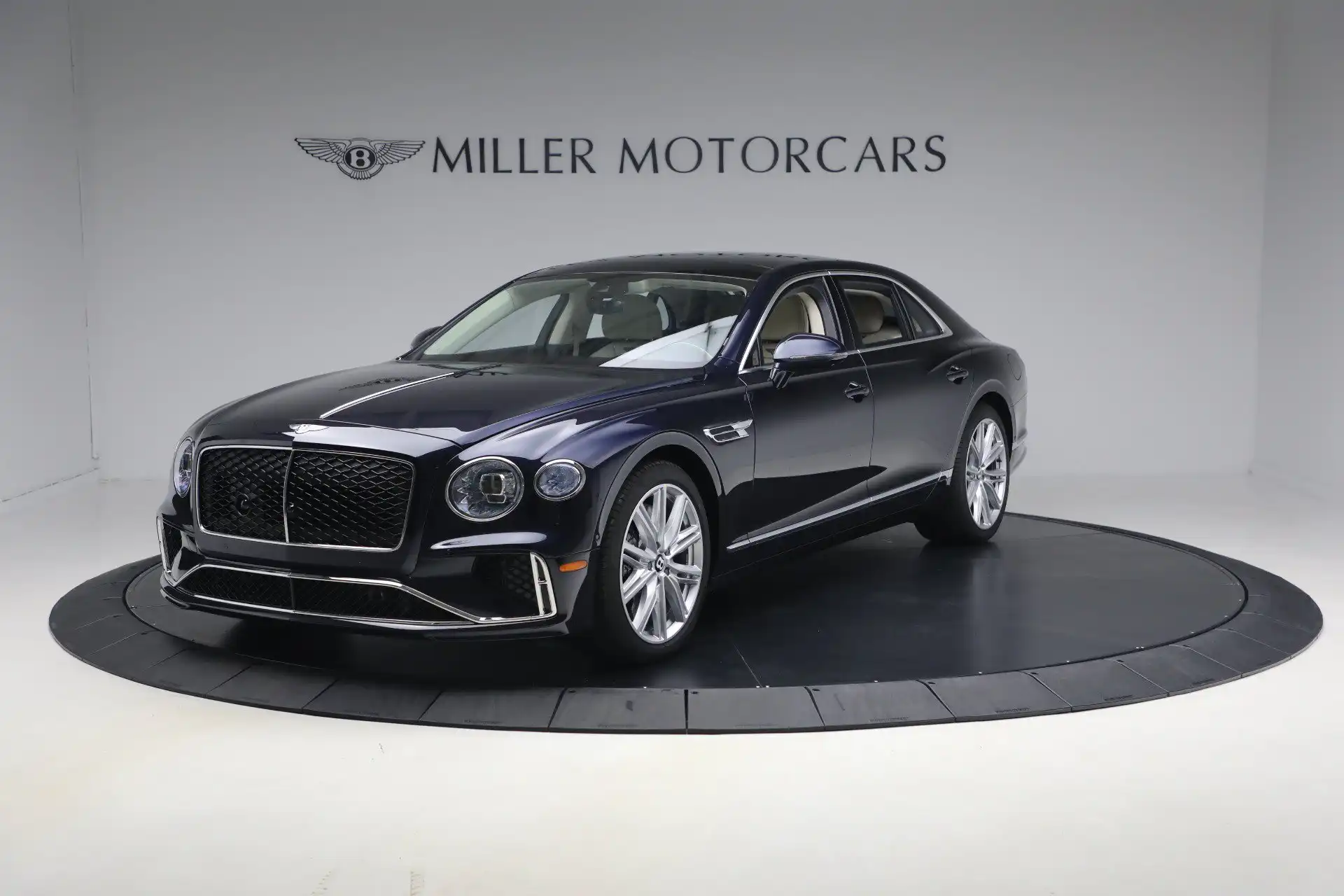2026 Bentley Flying Spur Azure's photo